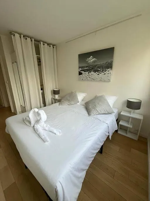 Paisible Appartement Proche Paris Orly Rer B A 5 Minutes Antony Apartment